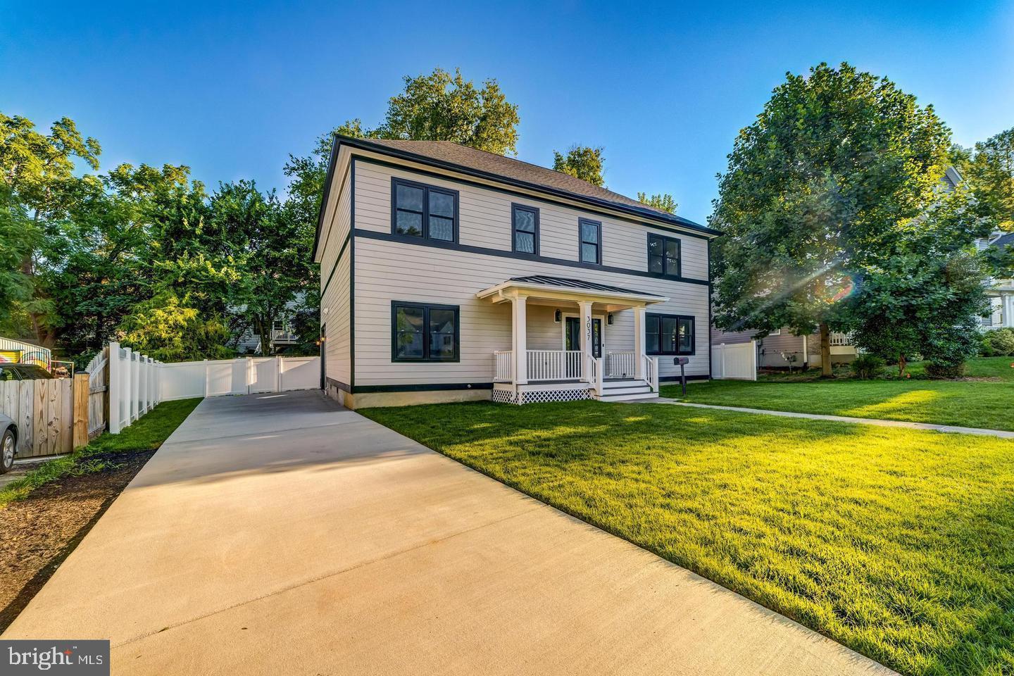 3037 Westfall Pl