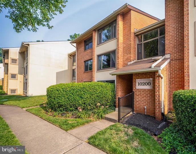 10200 BUSHMAN DR #114