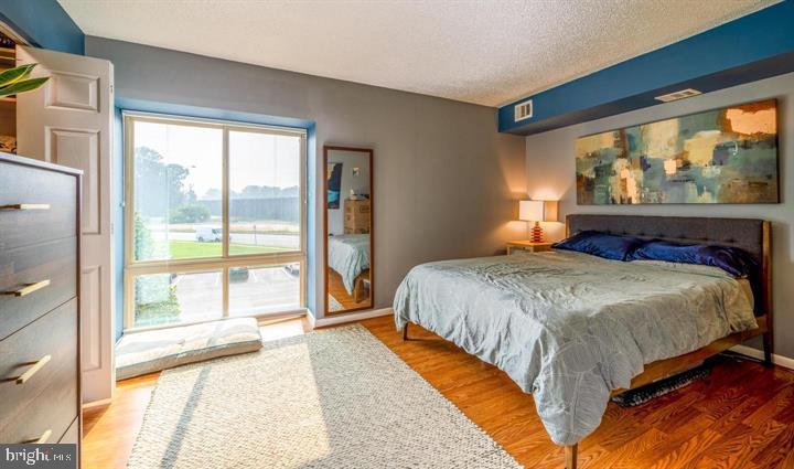 10200 BUSHMAN DR #114