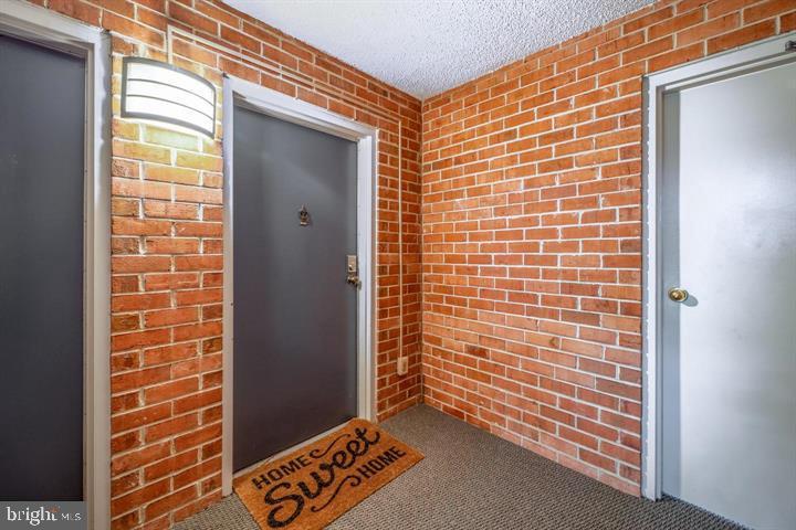 10200 BUSHMAN DR #114