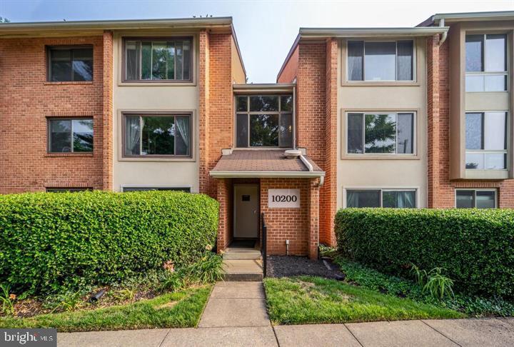 10200 BUSHMAN DR #114