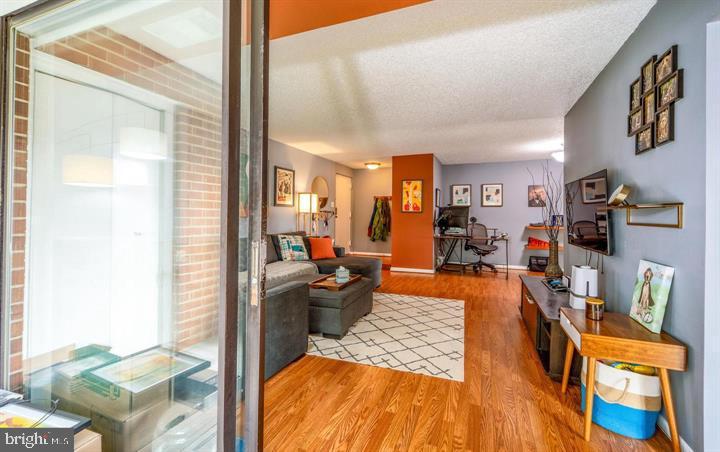 10200 BUSHMAN DR #114