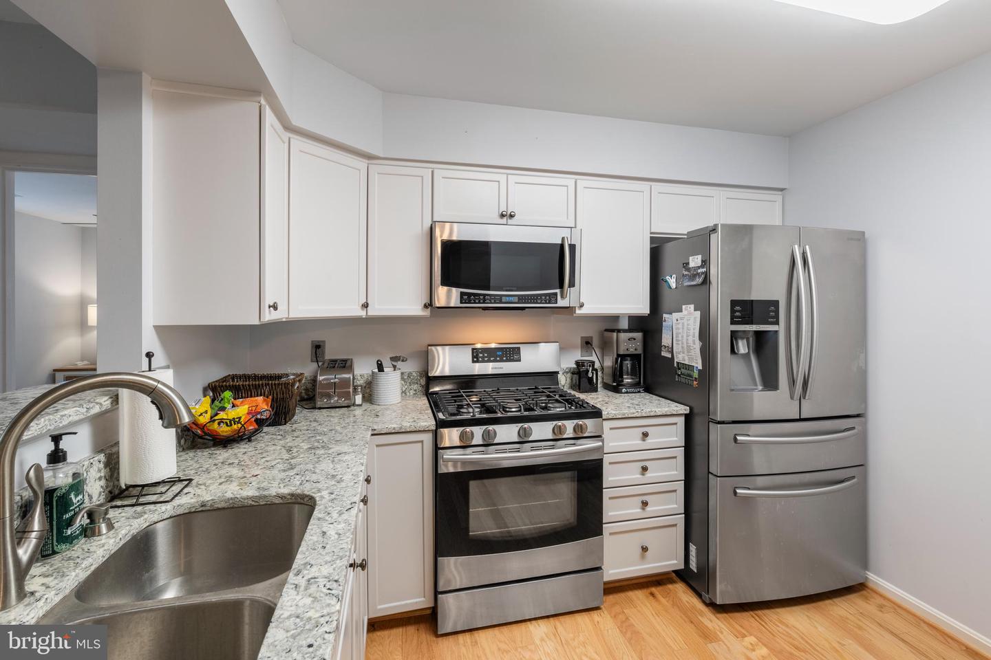 6603-B Thackwell Way #B