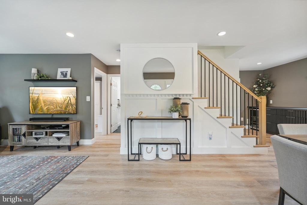 3003 Elmwood Dr