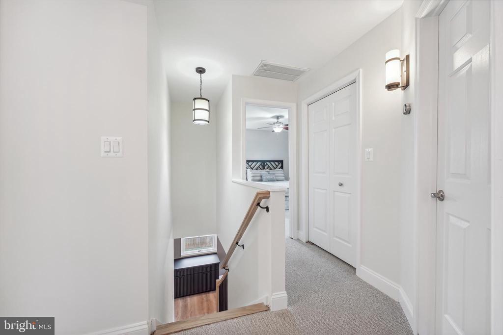 3003 Elmwood Dr