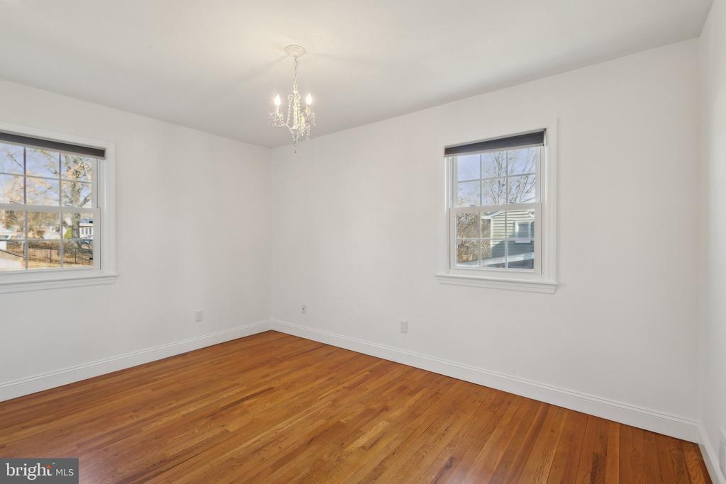 8340 Bound Brook Ln