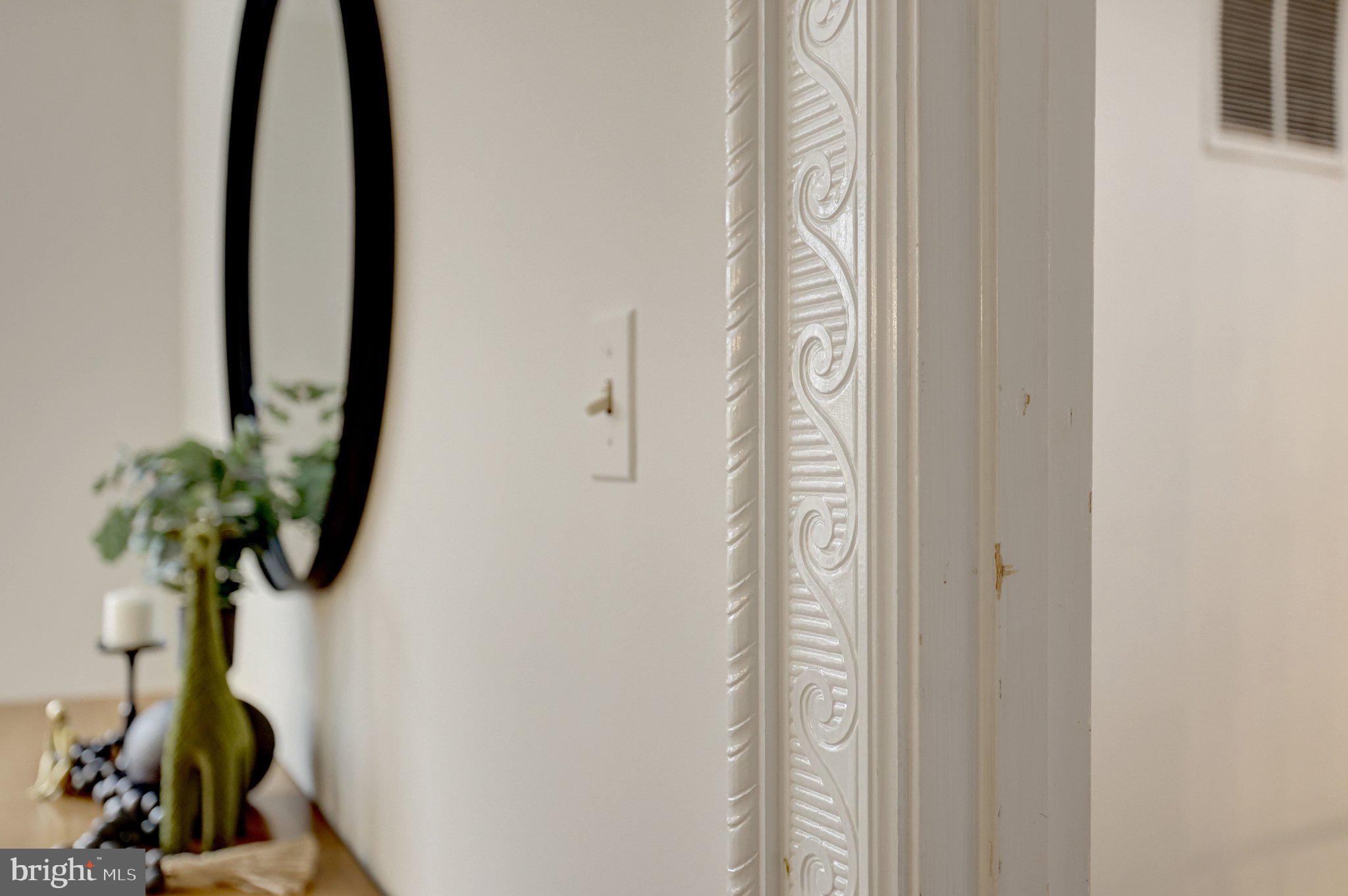 8801 LYNNHURST DRIVE