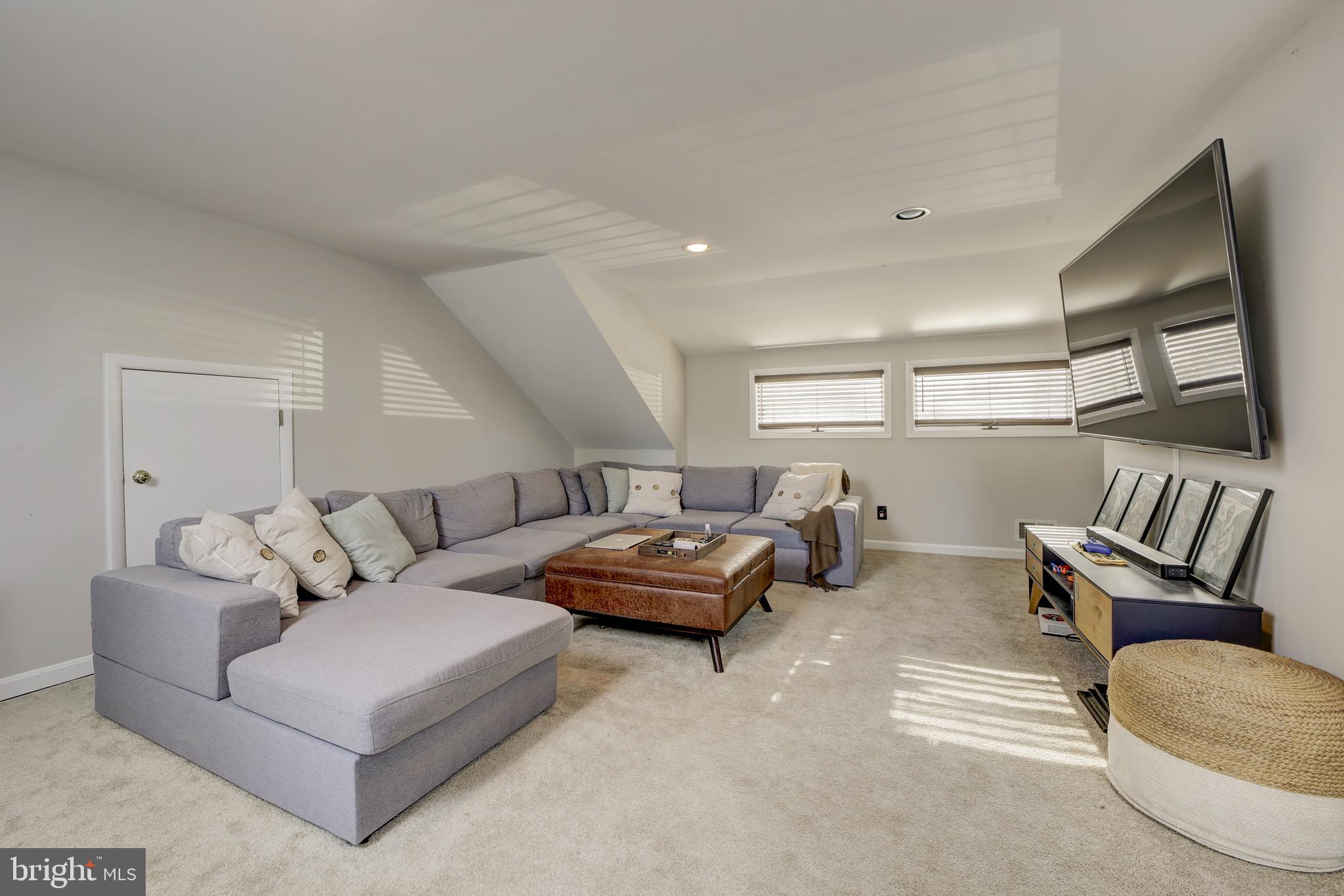 10600 HUNTER STATION ROAD