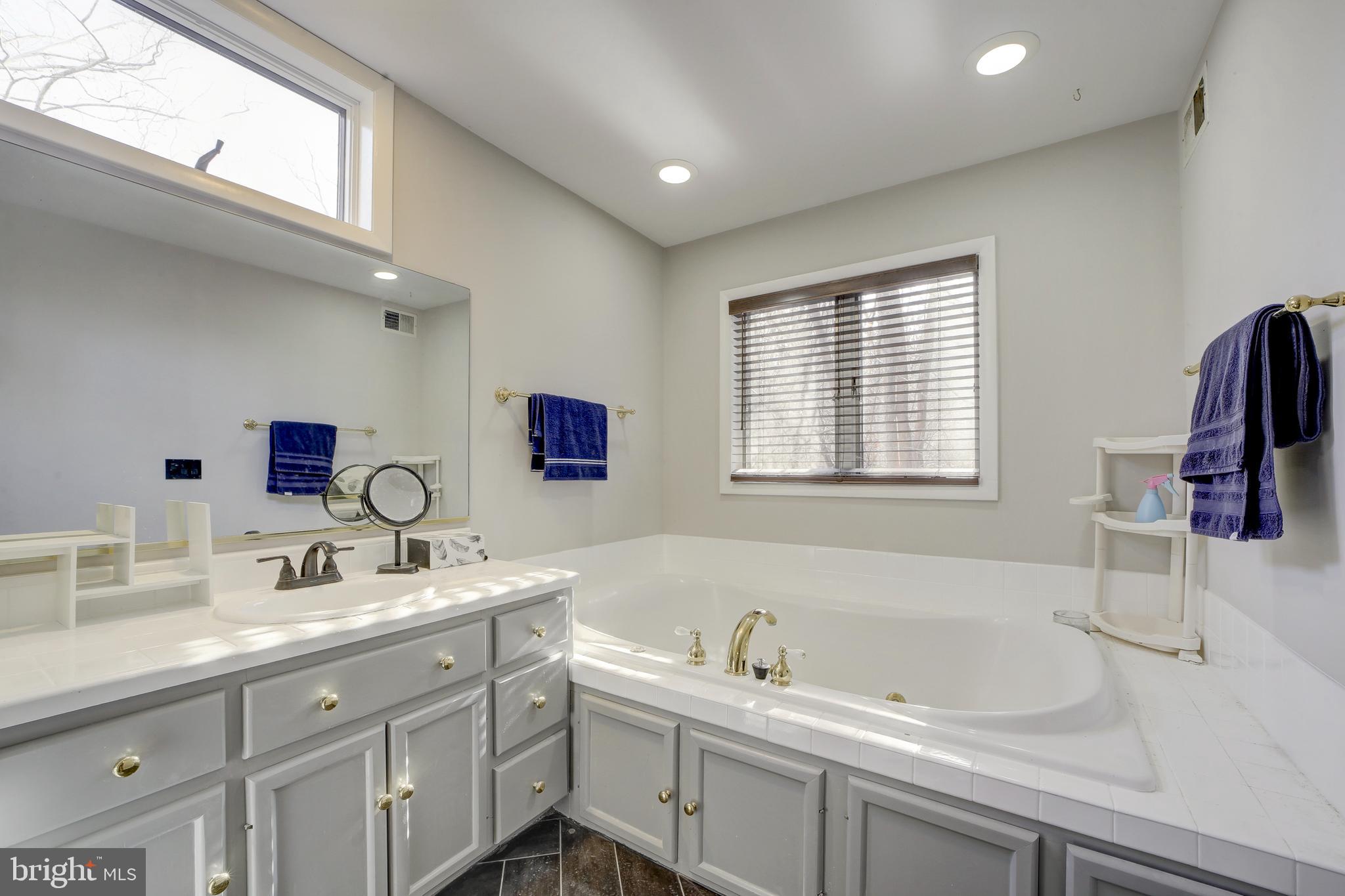 10600 HUNTER STATION ROAD