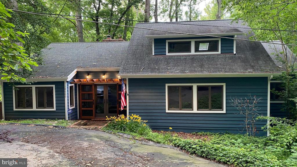 10600 HUNTER STATION ROAD