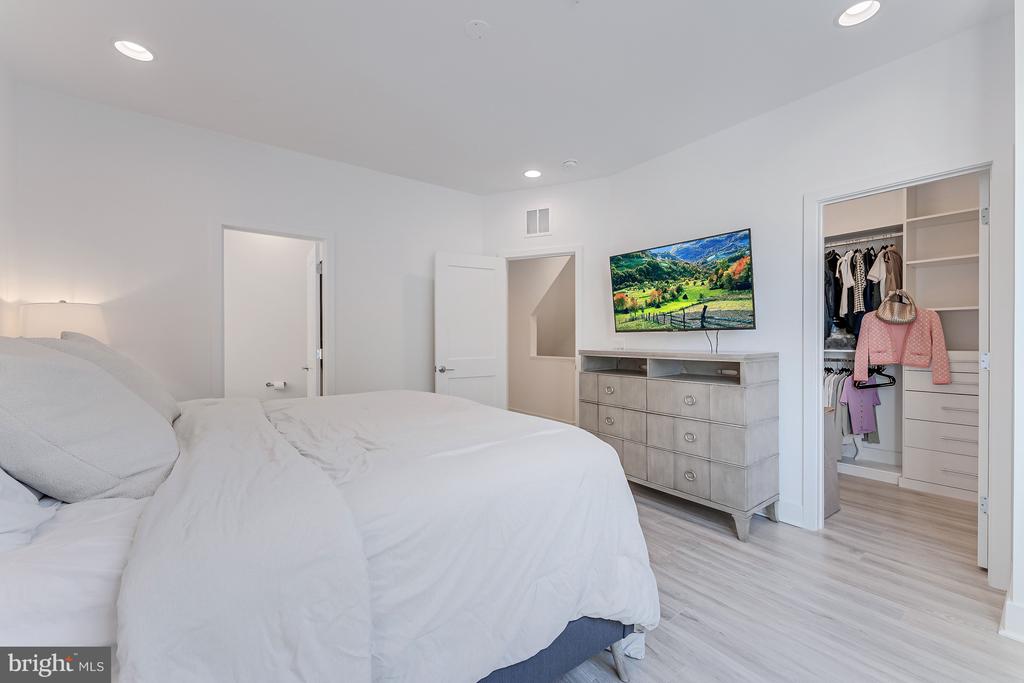 7397 BLADE DRIVE