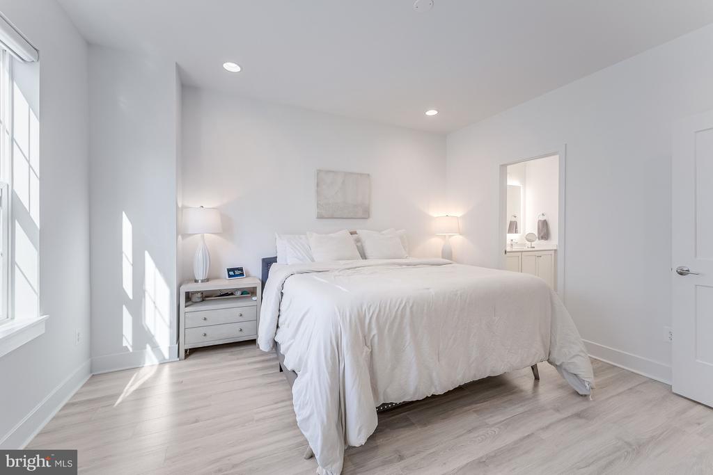 7397 BLADE DRIVE
