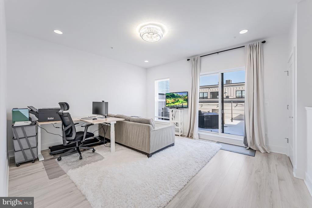 7397 BLADE DRIVE