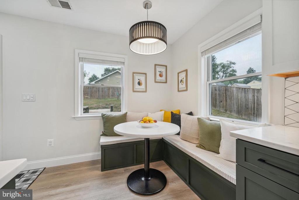 3003 ELMWOOD DRIVE