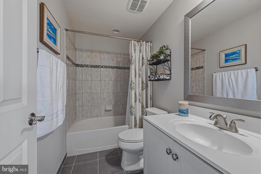 42761 PRAIRIE MERLIN COURT