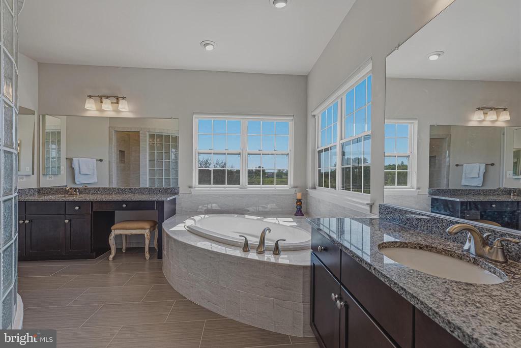 42761 PRAIRIE MERLIN COURT