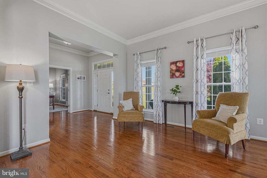 42761 PRAIRIE MERLIN COURT