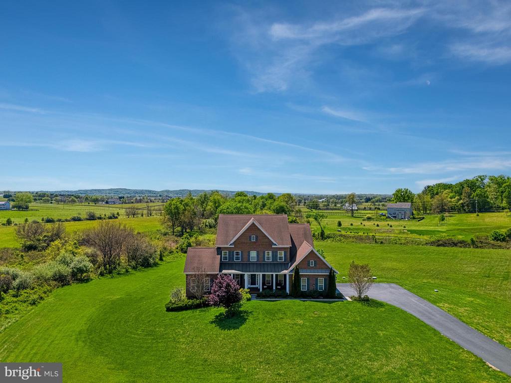 42761 PRAIRIE MERLIN COURT