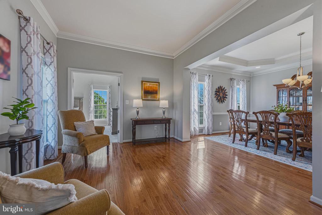42761 PRAIRIE MERLIN COURT
