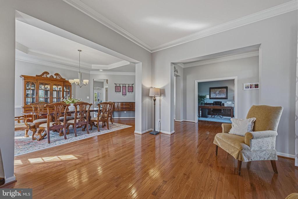 42761 PRAIRIE MERLIN COURT