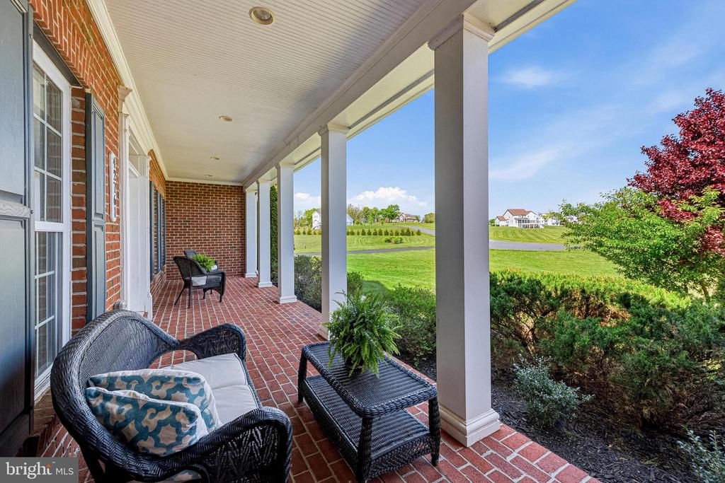 42761 PRAIRIE MERLIN COURT