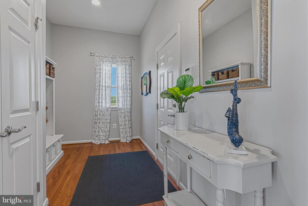 42761 PRAIRIE MERLIN COURT
