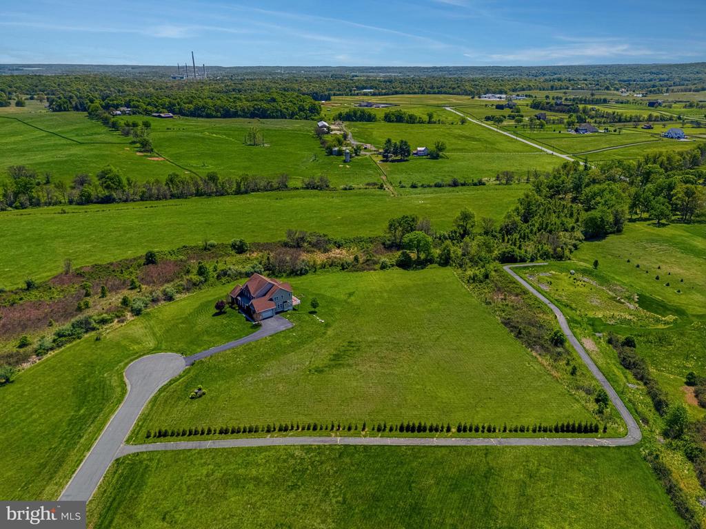 42761 PRAIRIE MERLIN COURT