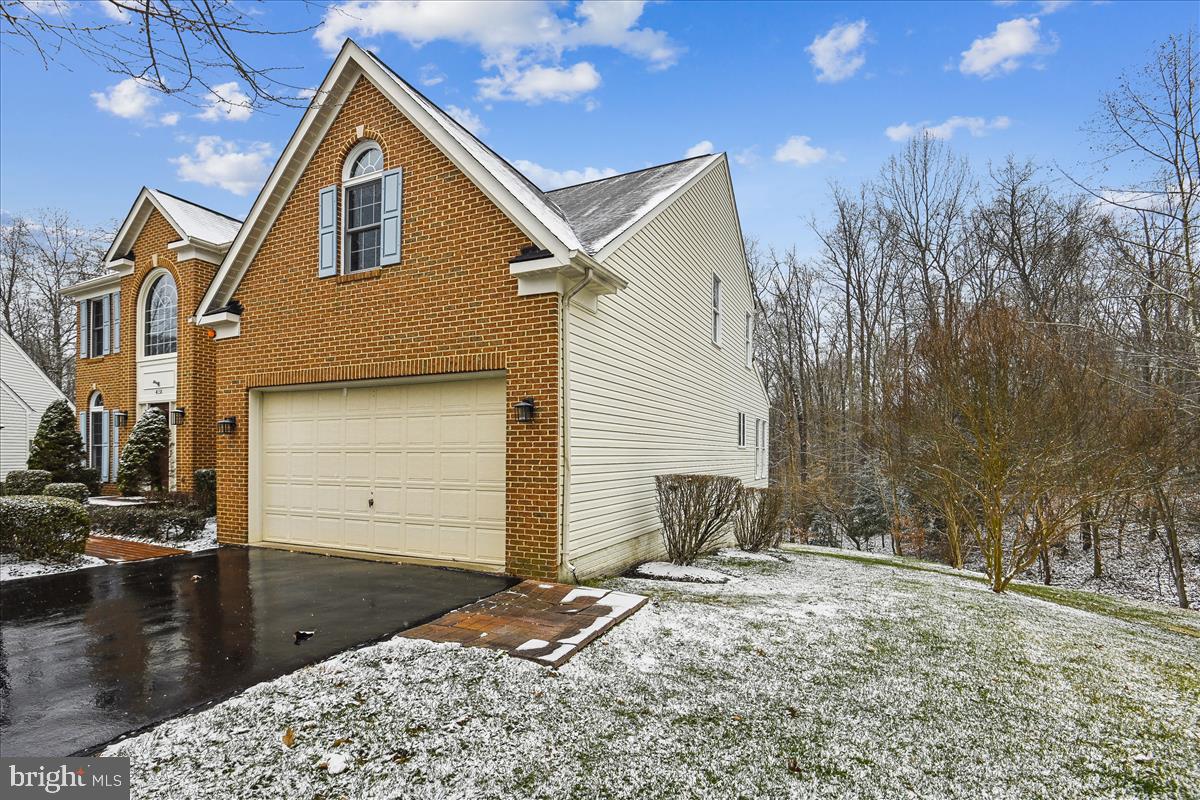 4138 Burning Ridge Ct