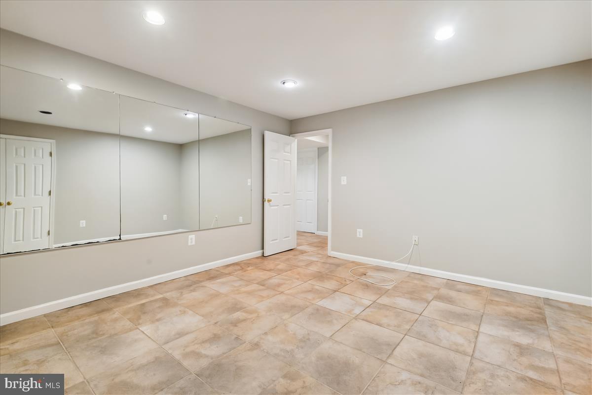 4138 Burning Ridge Ct