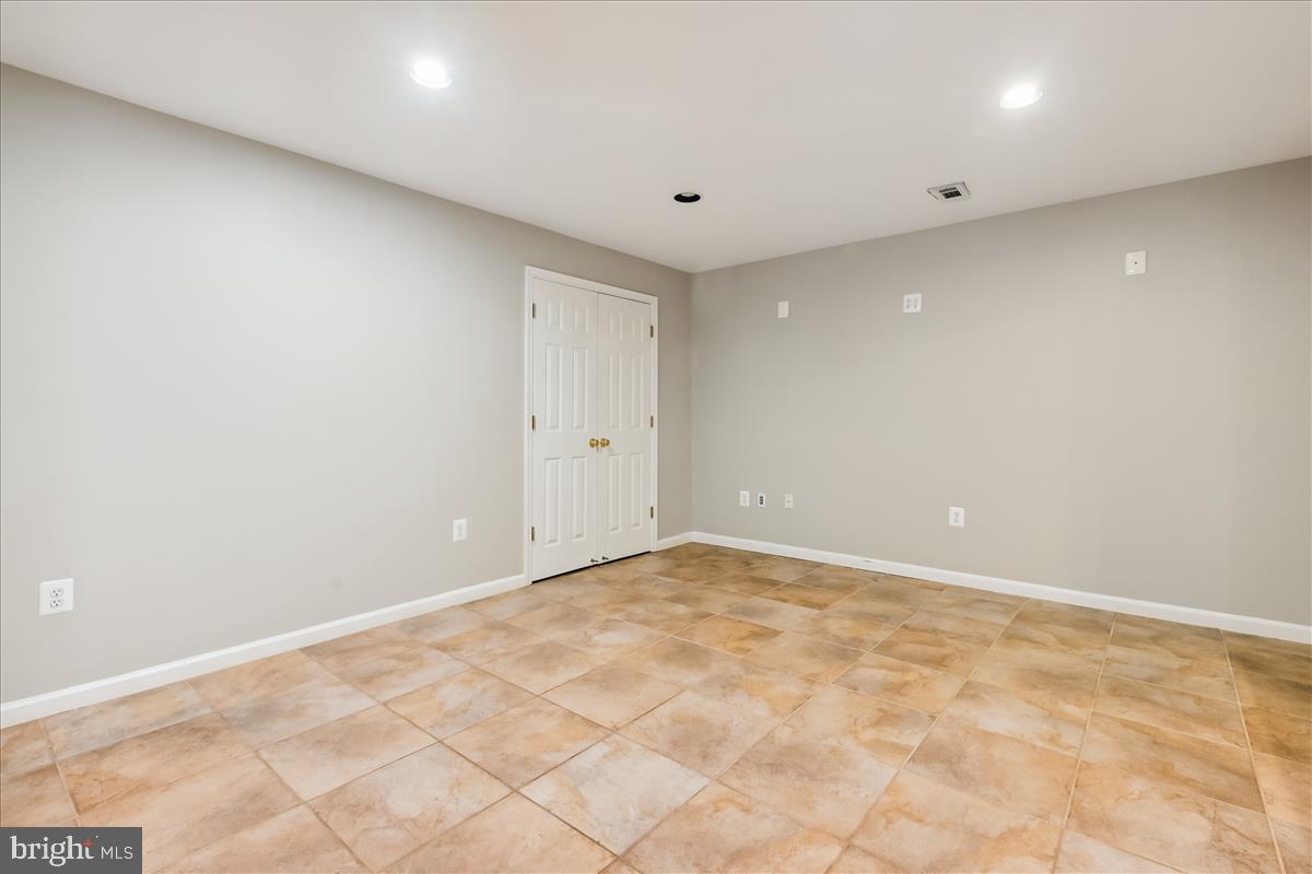 4138 Burning Ridge Ct