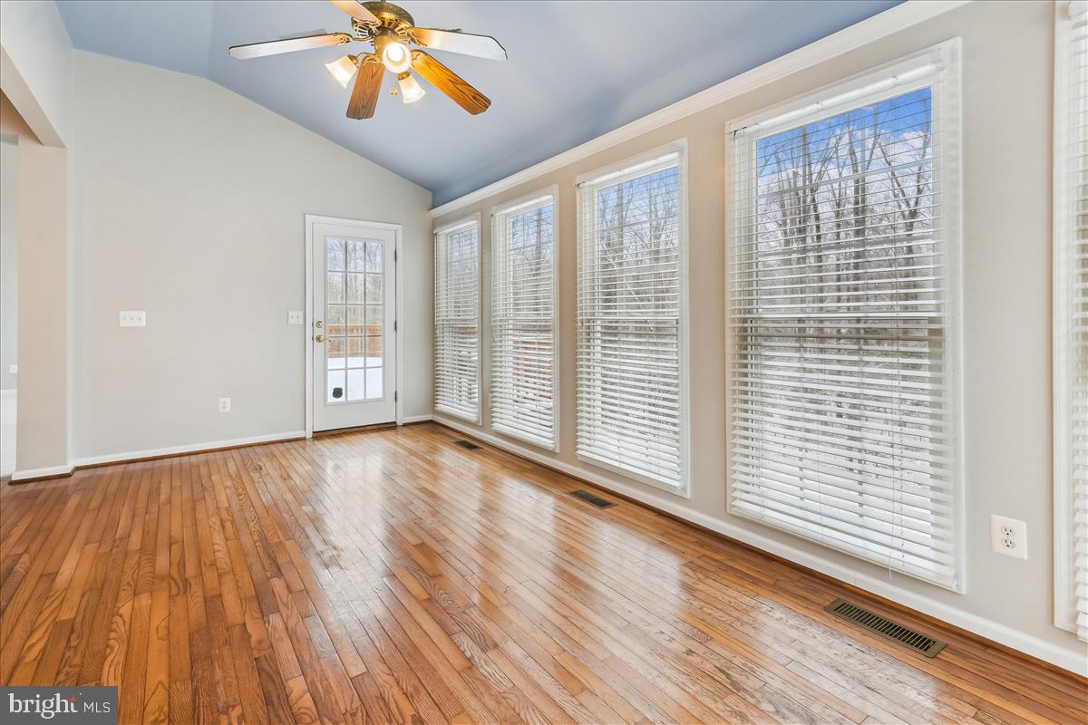 4138 Burning Ridge Ct