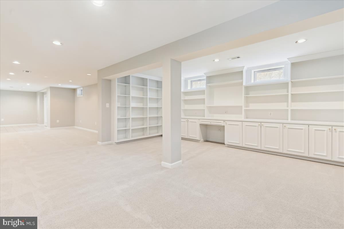 4138 Burning Ridge Ct