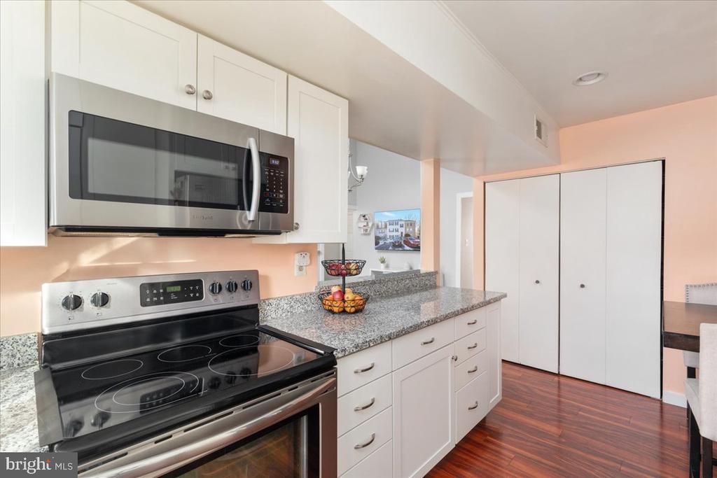 2790 Bordeaux Pl
