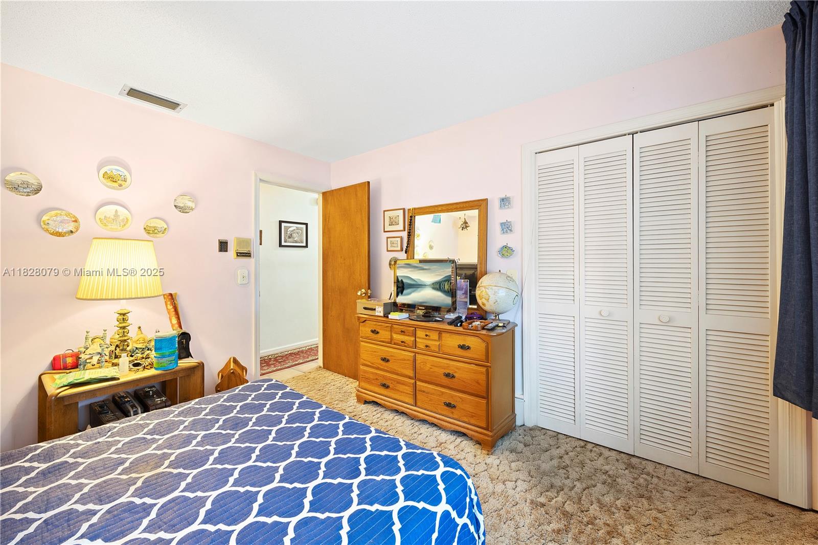 3410 Lake Osborne Dr
