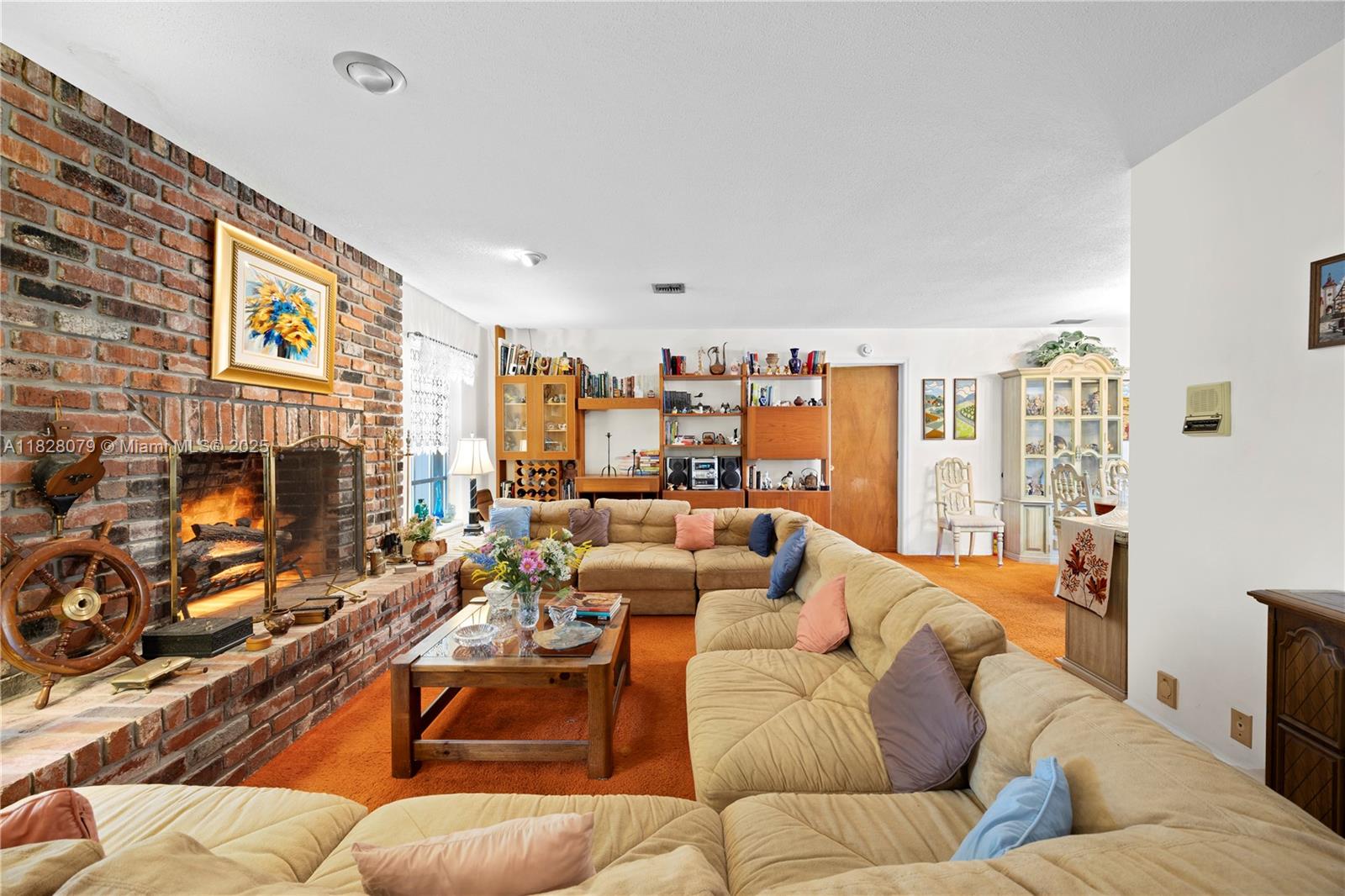 3410 Lake Osborne Dr