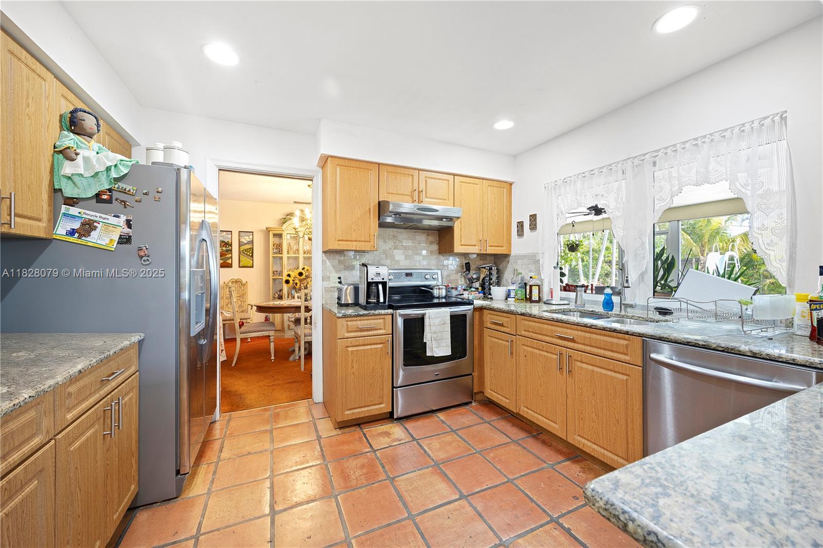 3410 Lake Osborne Dr