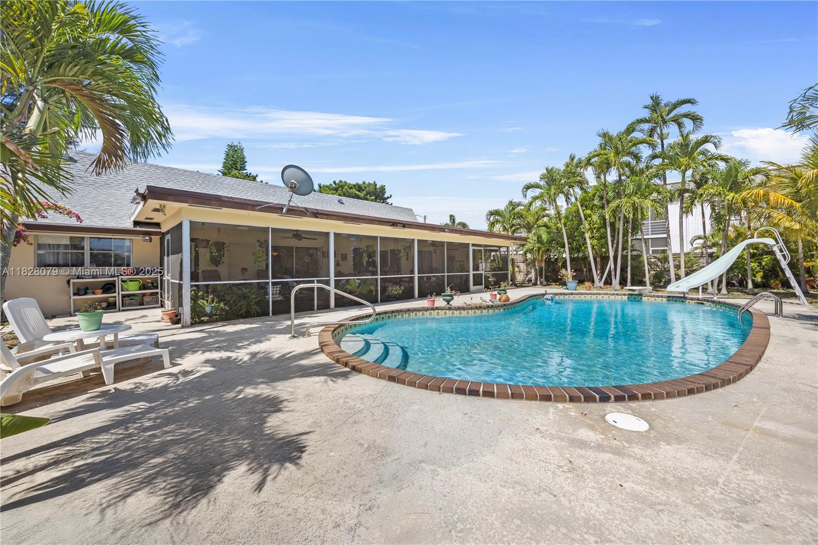 3410 Lake Osborne Dr