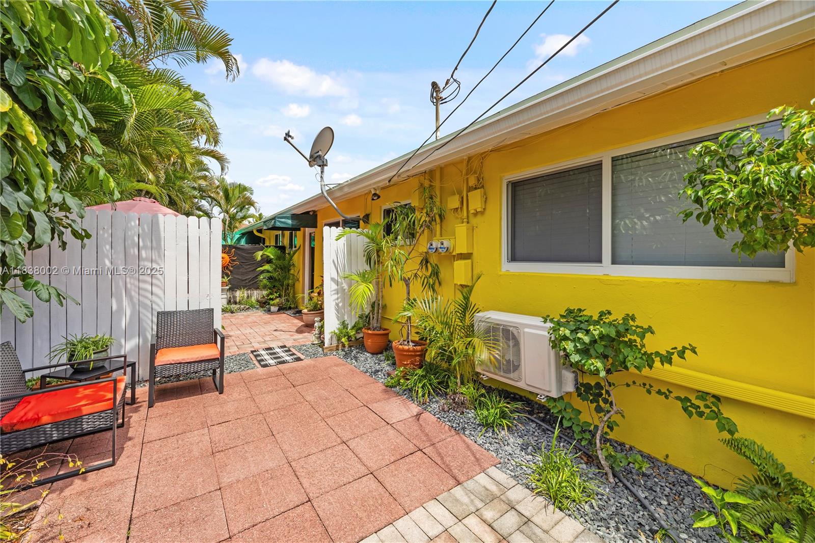 1535 NE 5th Ter