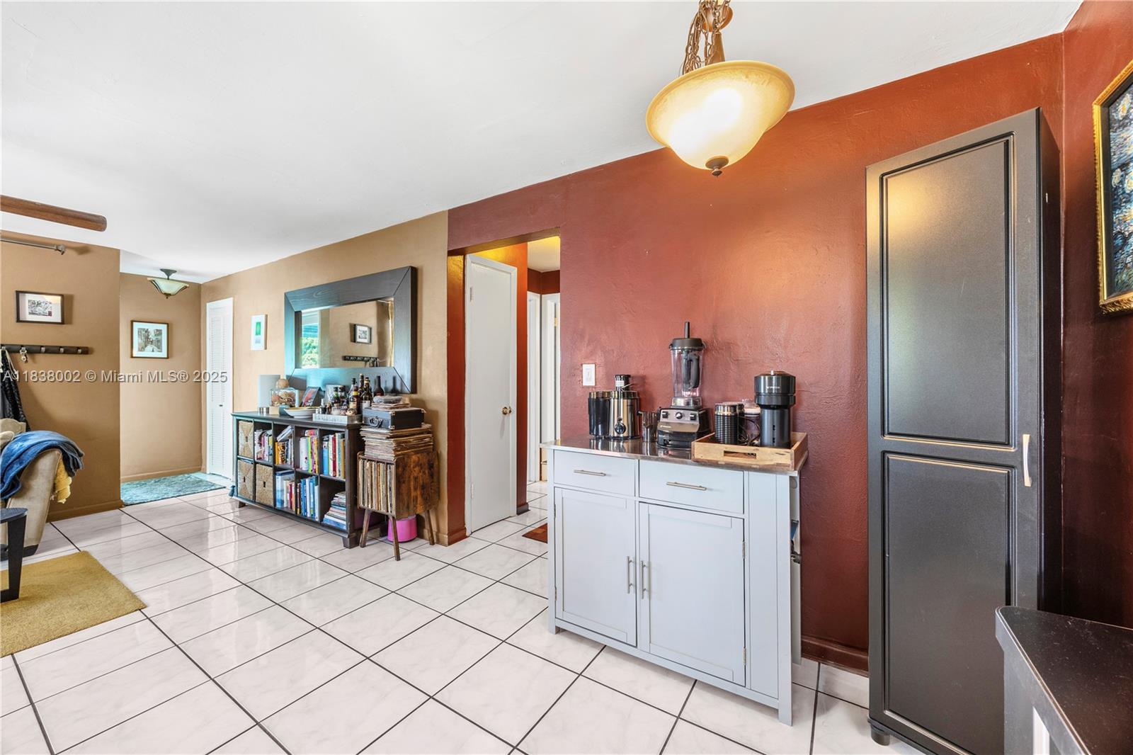 1535 NE 5th Ter