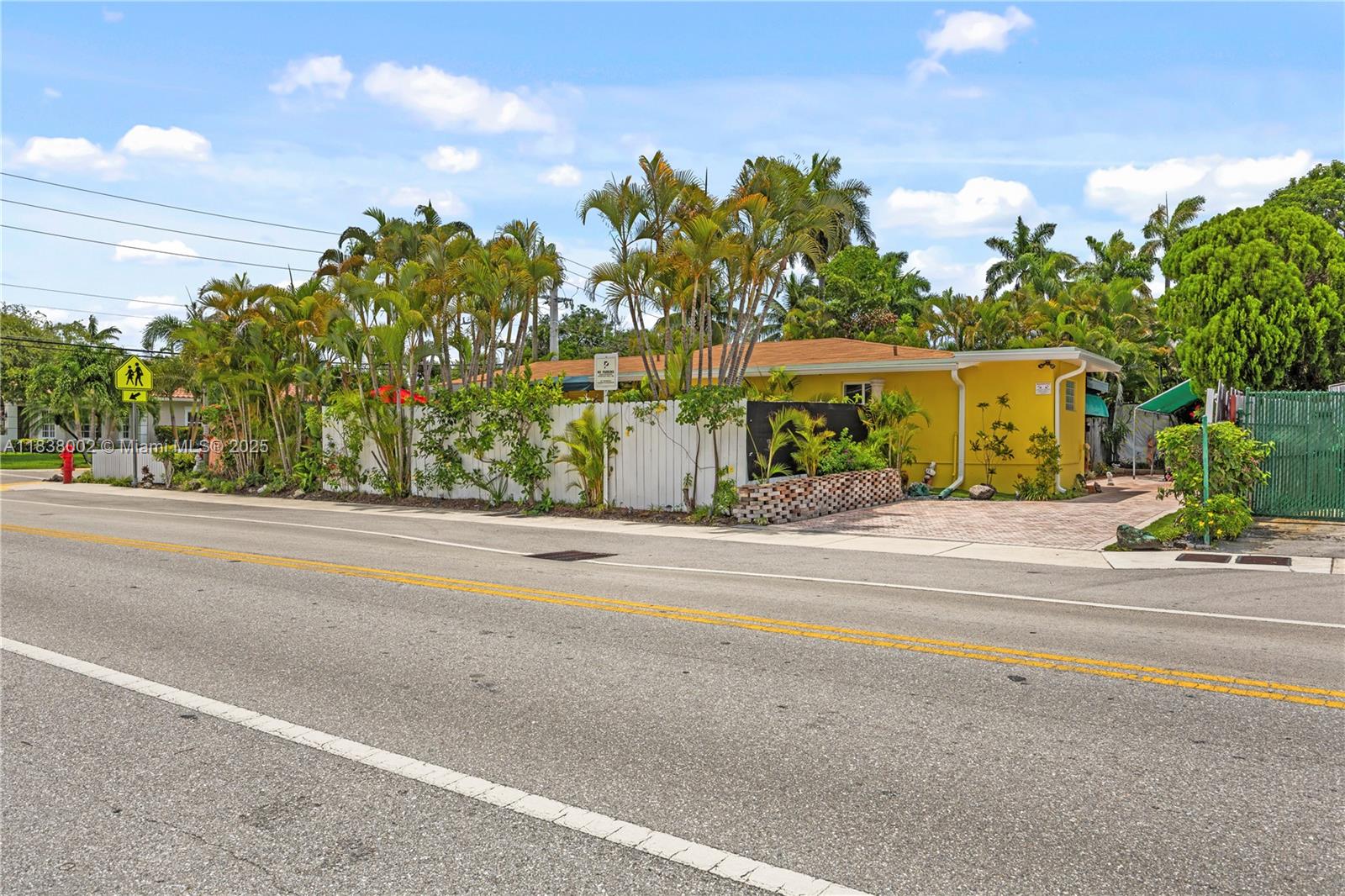 1535 NE 5th Ter