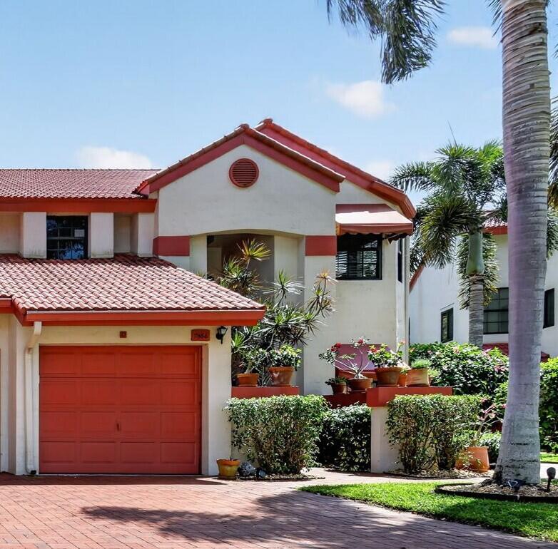 7856 Lexington Club Boulevard