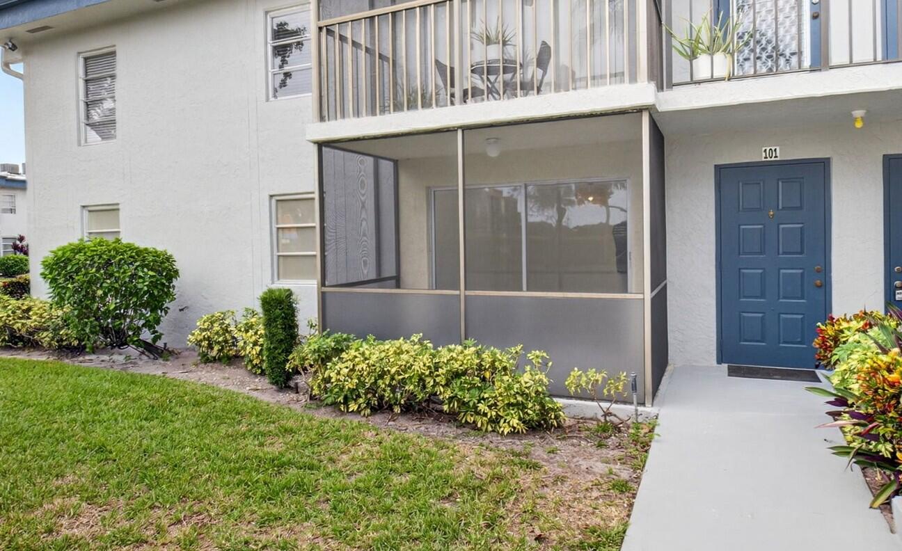 7547 S Oriole Boulevard 101