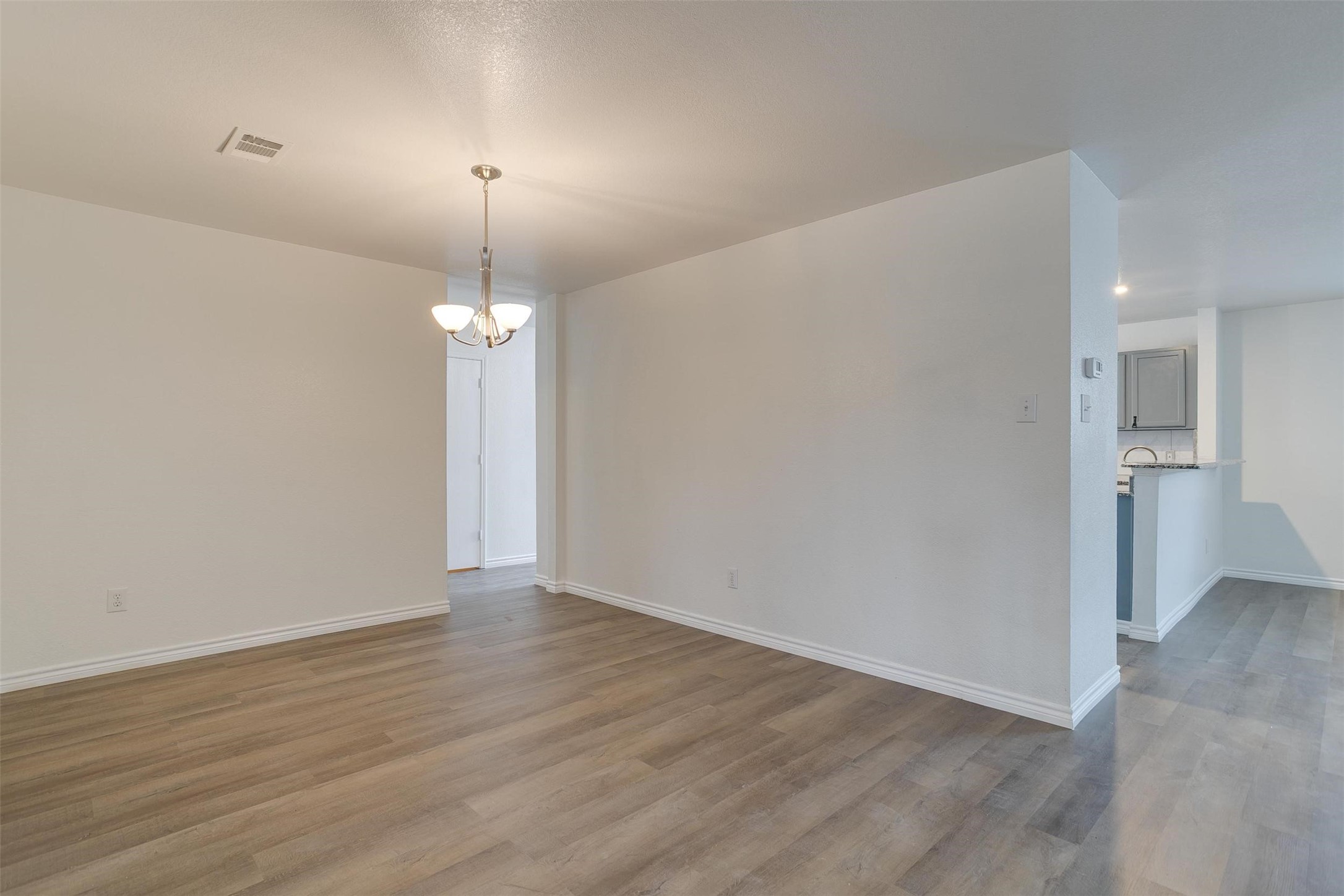 5008 Raymond Drive
