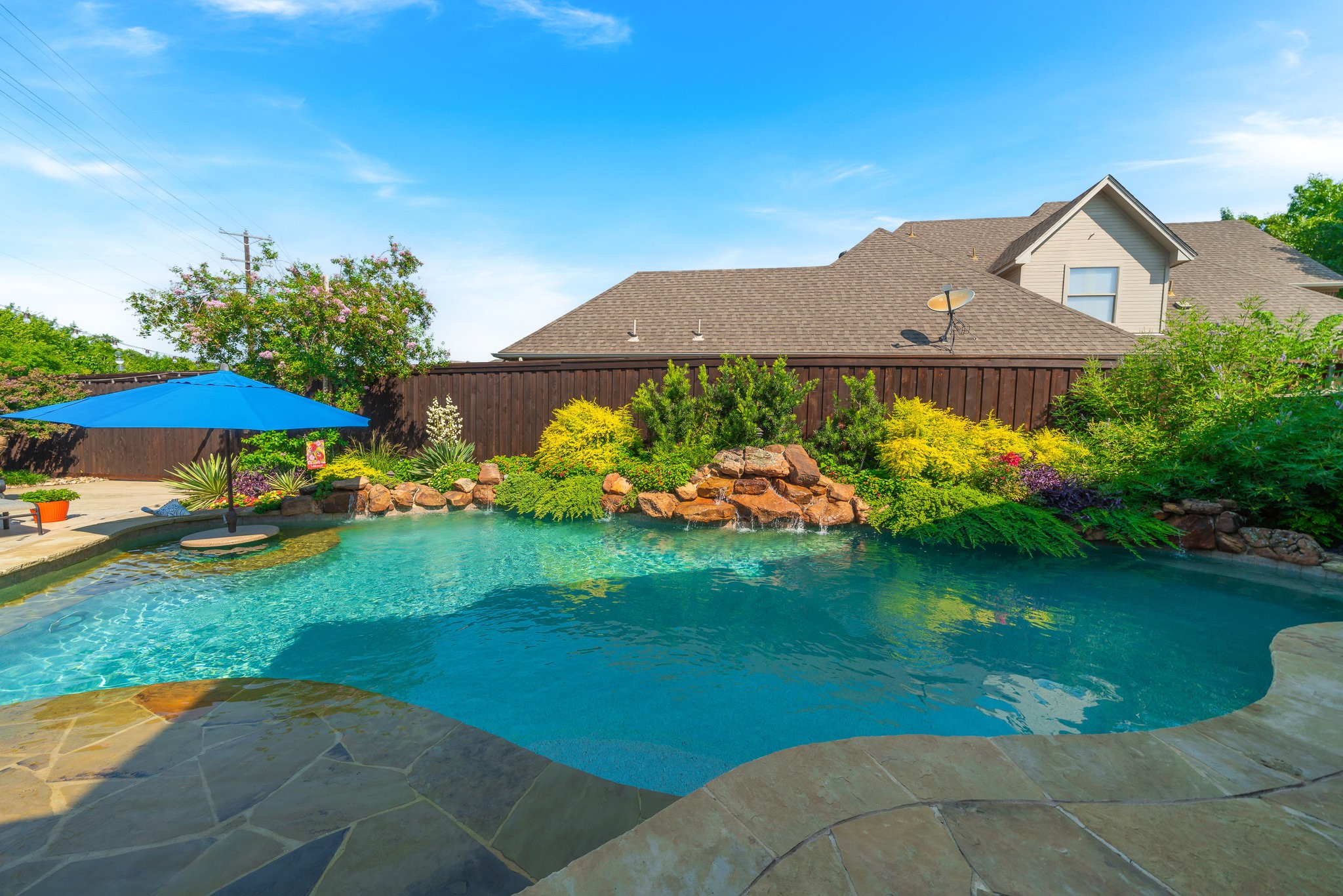 8201 Rio Vista Court