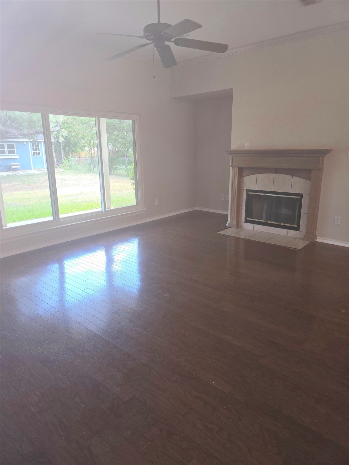 1811 W Spanish Oak Drive