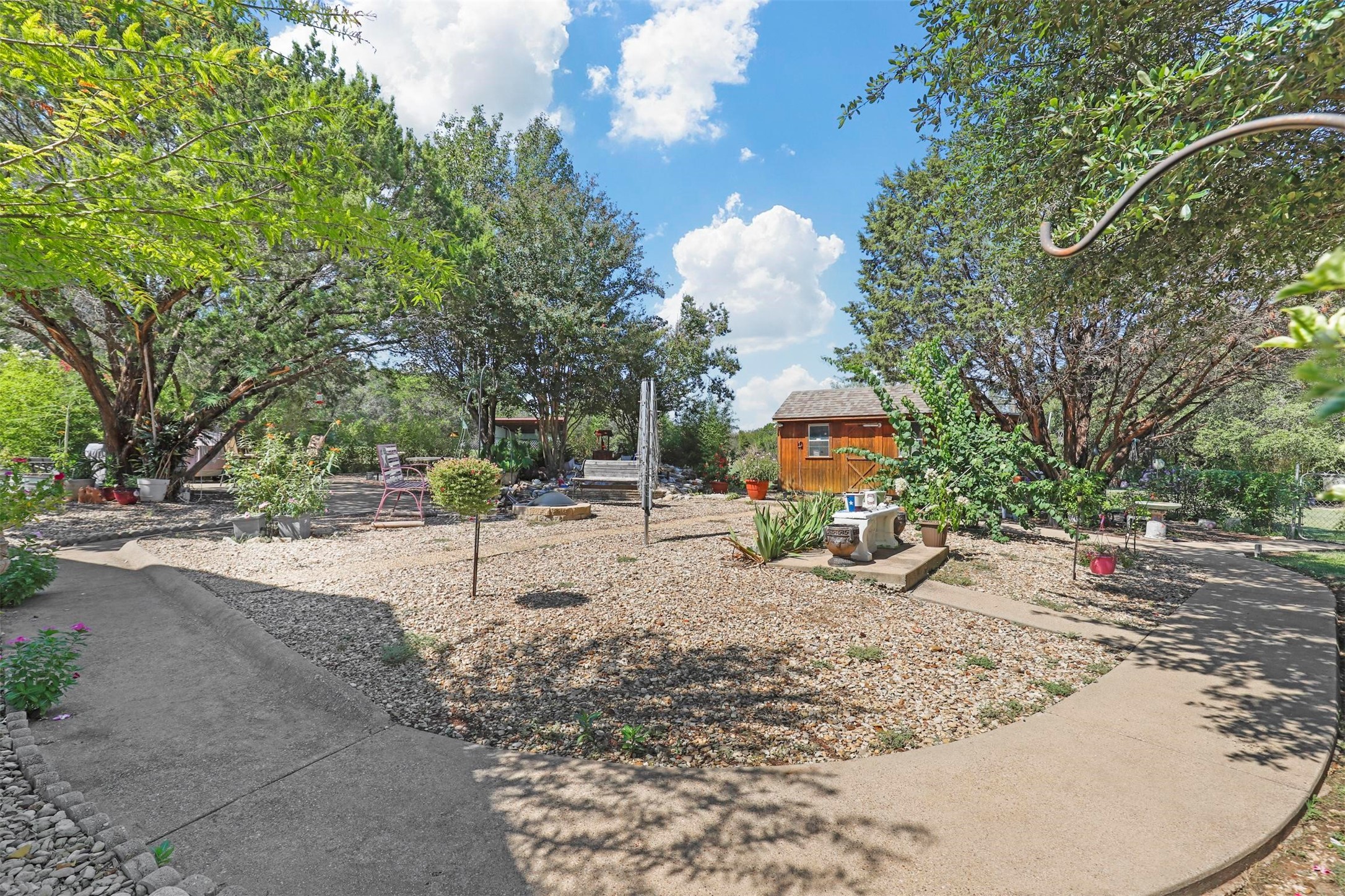 1010 Bandera Trail