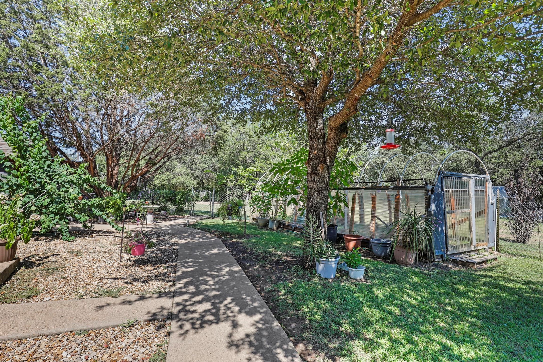 1010 Bandera Trail