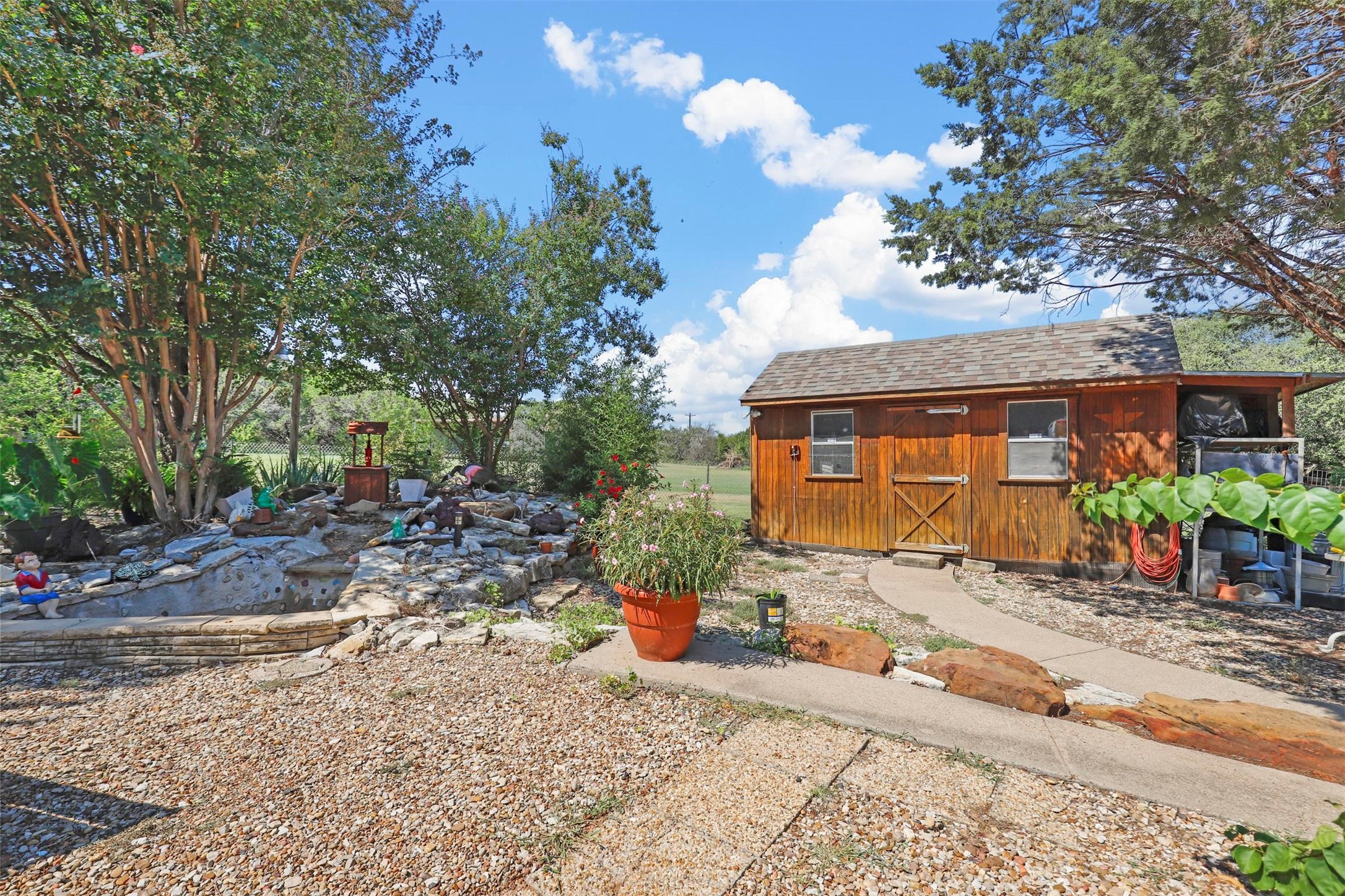 1010 Bandera Trail