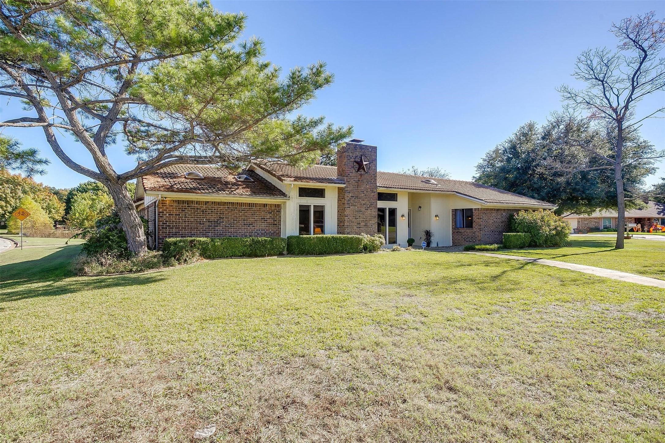7001 Welch Court