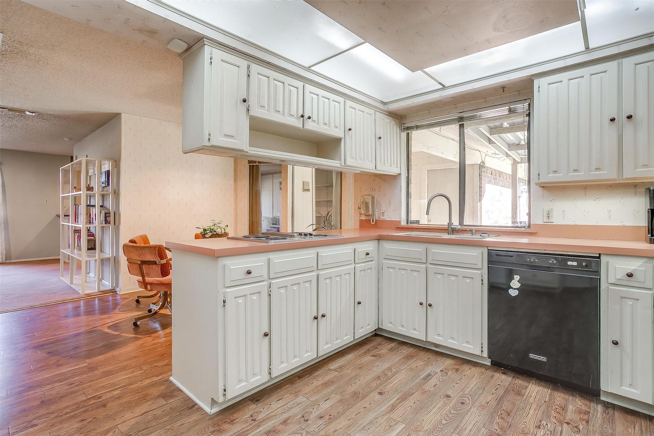 7001 Welch Court